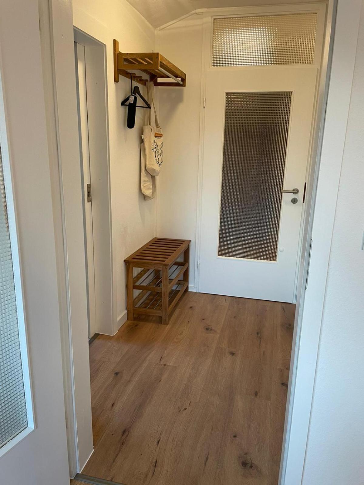 --Renoviert-- Ruhige 1-Zimmer Einliegerwohnung Mit Kueche Und Bad In Grossburgwedel Exterior photo